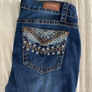 Shyanne bootcut. Size 33.  31” inseam